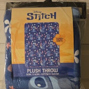 Disney Stitch Super Soft Plush Throw - 50in X 60in (127cm X 152cm)